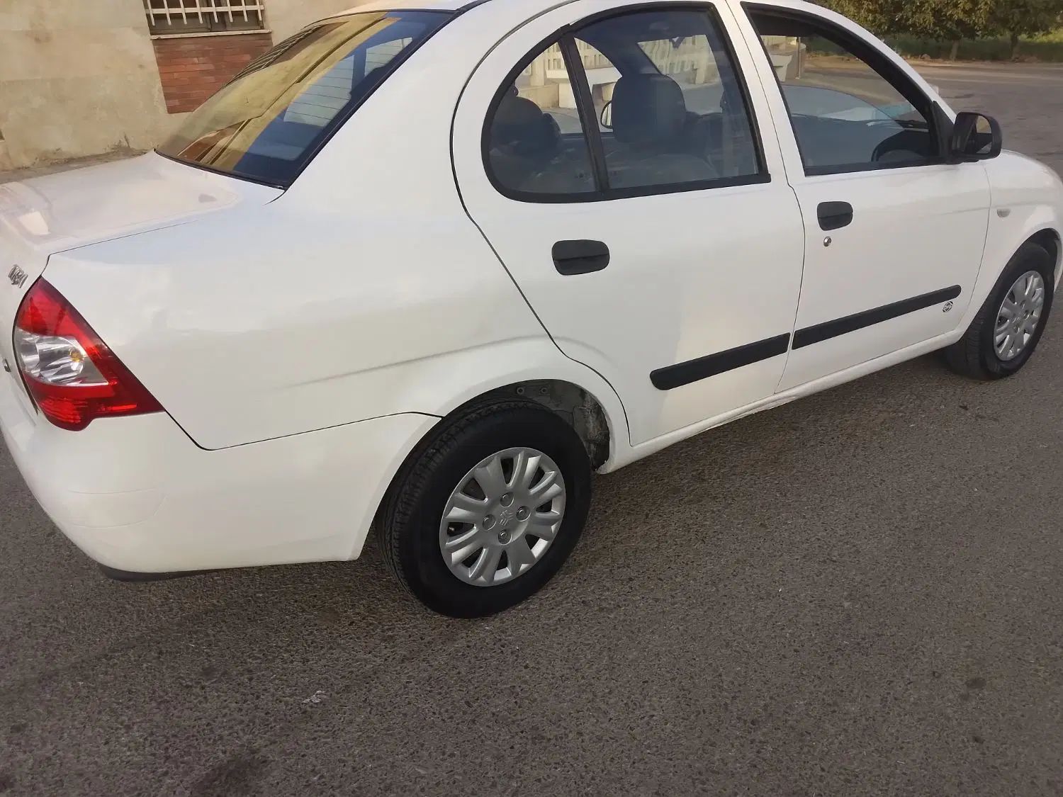 تیبا صندوق دار EX - 1393