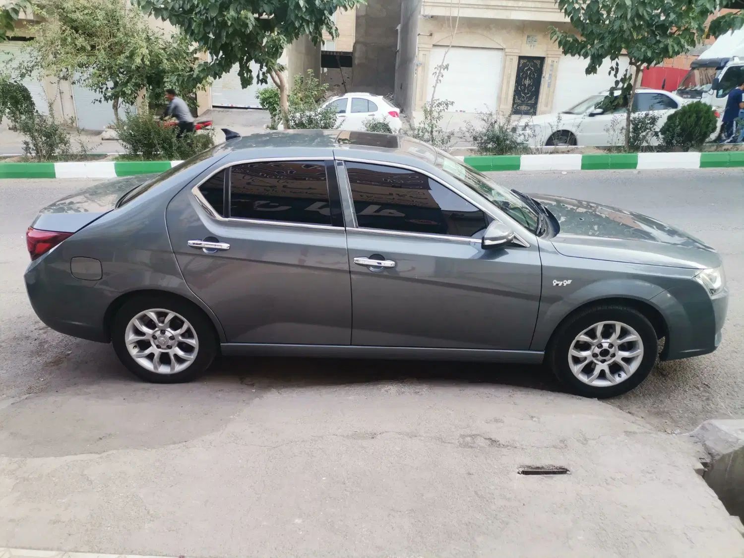 دنا پلاس توربو 6 دنده - 1401