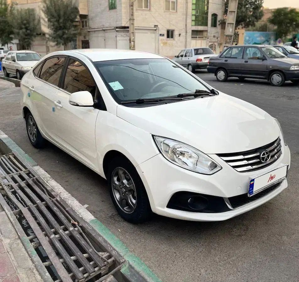 جک J4 اتوماتیک آپشنال - 1402