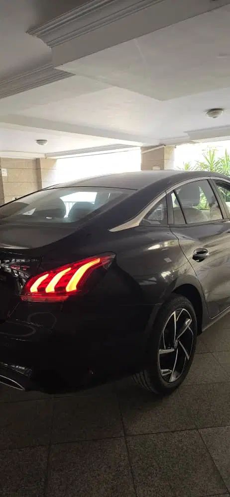 ام جی GT اتوماتیک - 2024