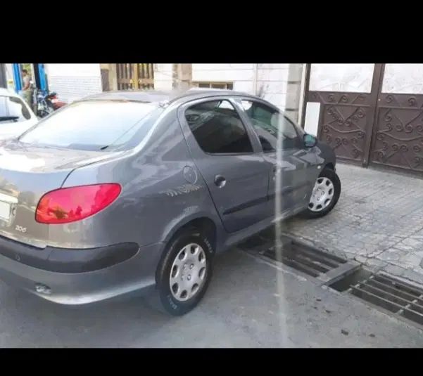 پژو ۲۰۶ صندوق دار v8 - 1388