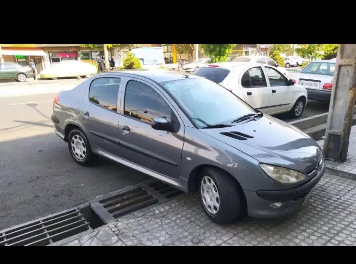 خودرو پژو، ۲۰۶ صندوق دار آگهی ann_20152735