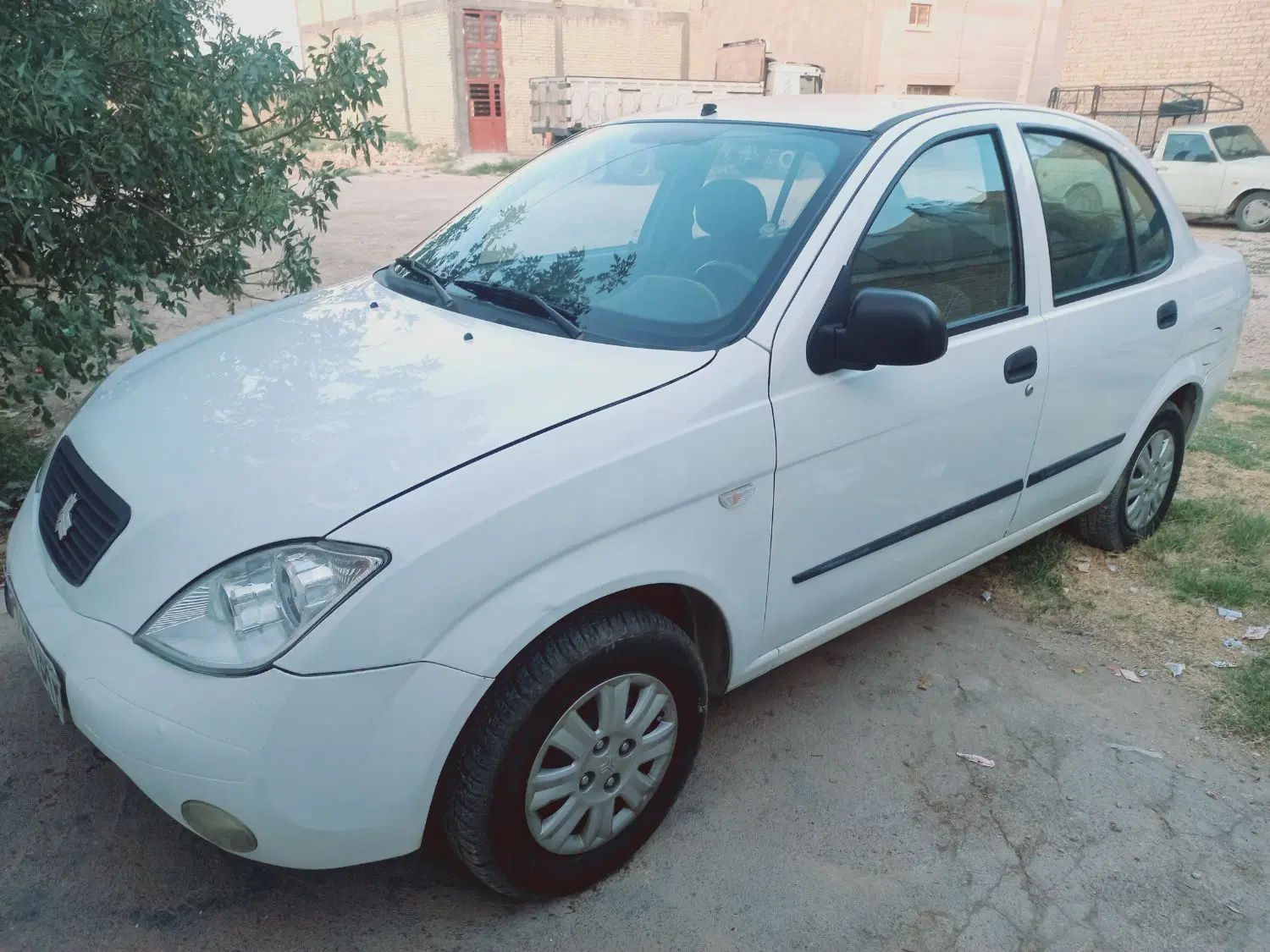تیبا صندوق دار SX - 1397