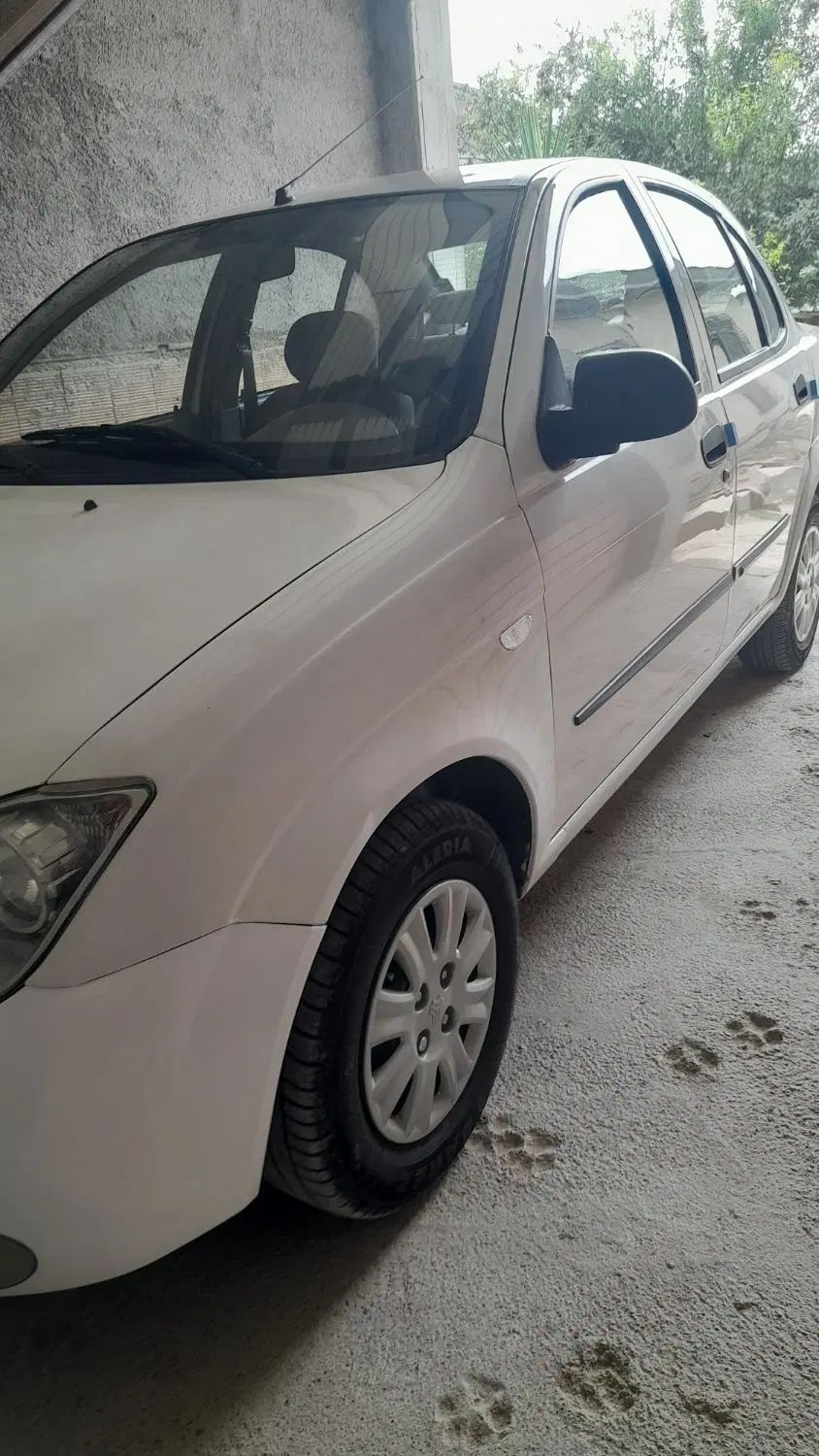 تیبا صندوق دار SX - 1400