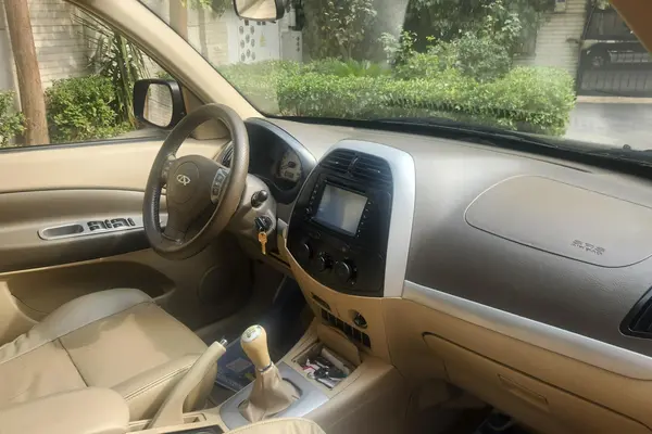ام وی ام X33 دنده‌ای ساده - 1392