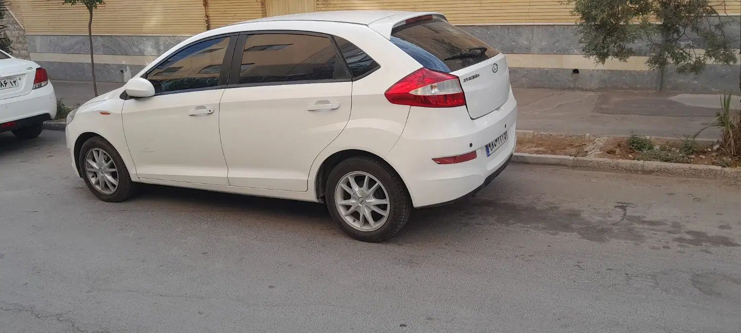 ام وی ام 315 هاچ بک ساده دنده ای - 1391