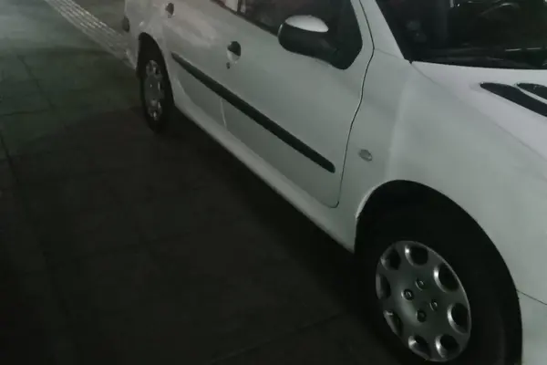 پژو ۲۰۶ صندوق دار v20 - 1390