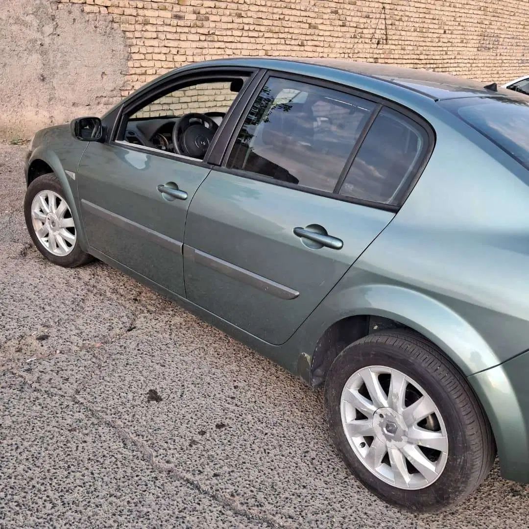 رنو مگان پارس خودرو 2000 - 1389