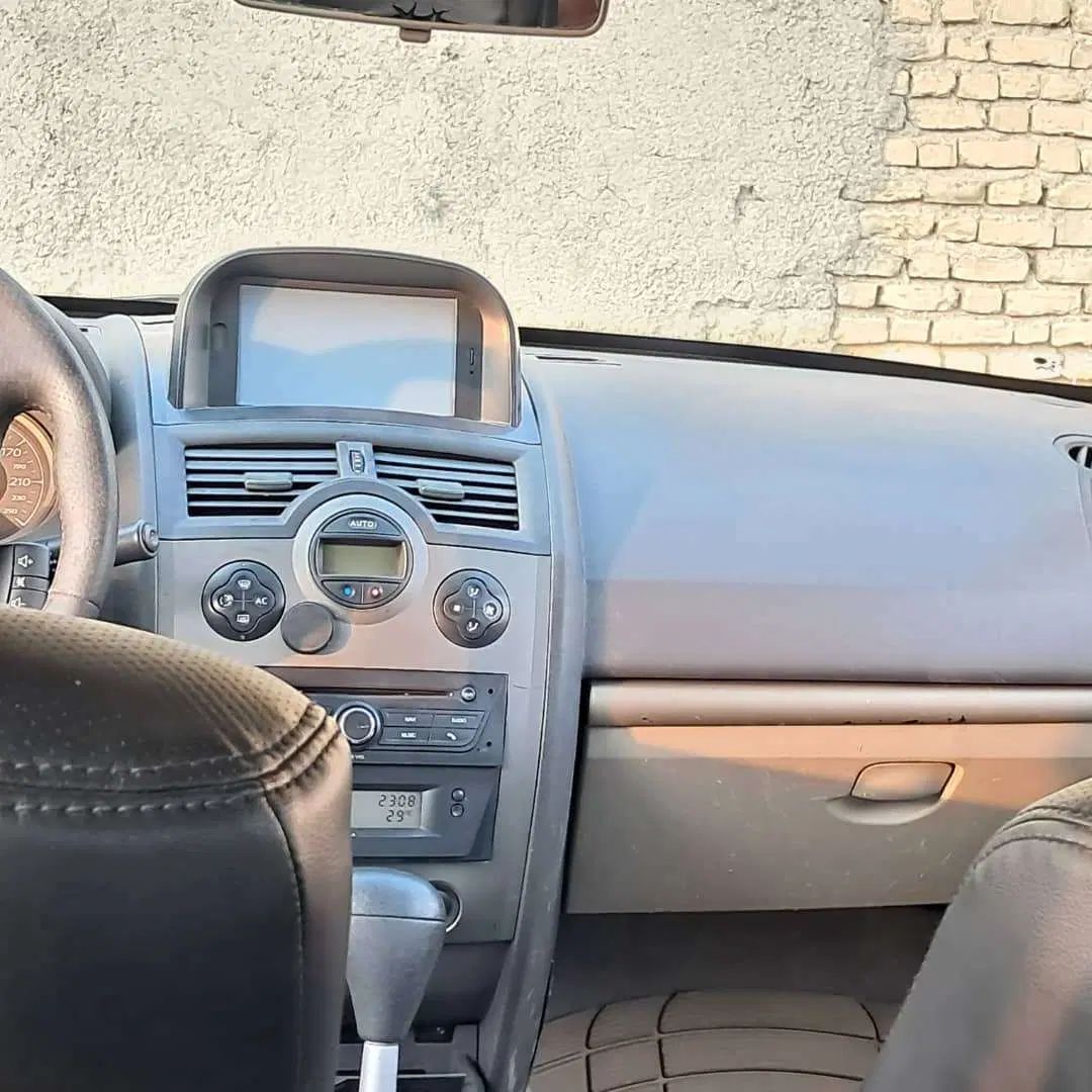 رنو مگان پارس خودرو 2000 - 1389
