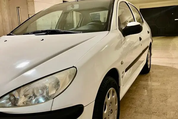 پژو ۲۰۶ صندوق دار v8 - 1394