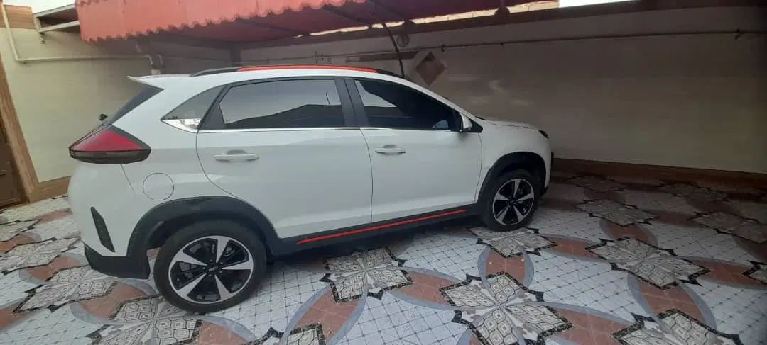 ام وی ام X33 دنده‌ای ساده - 1395