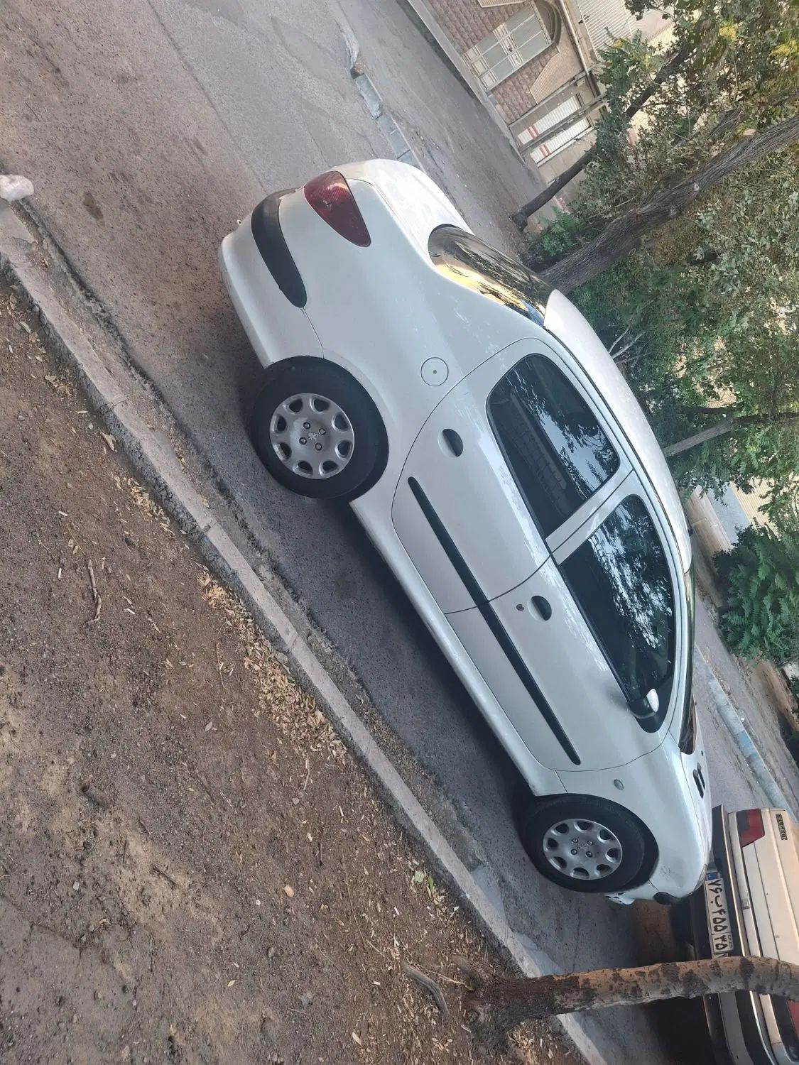 پژو ۲۰۶ صندوق دار v2 - 1387