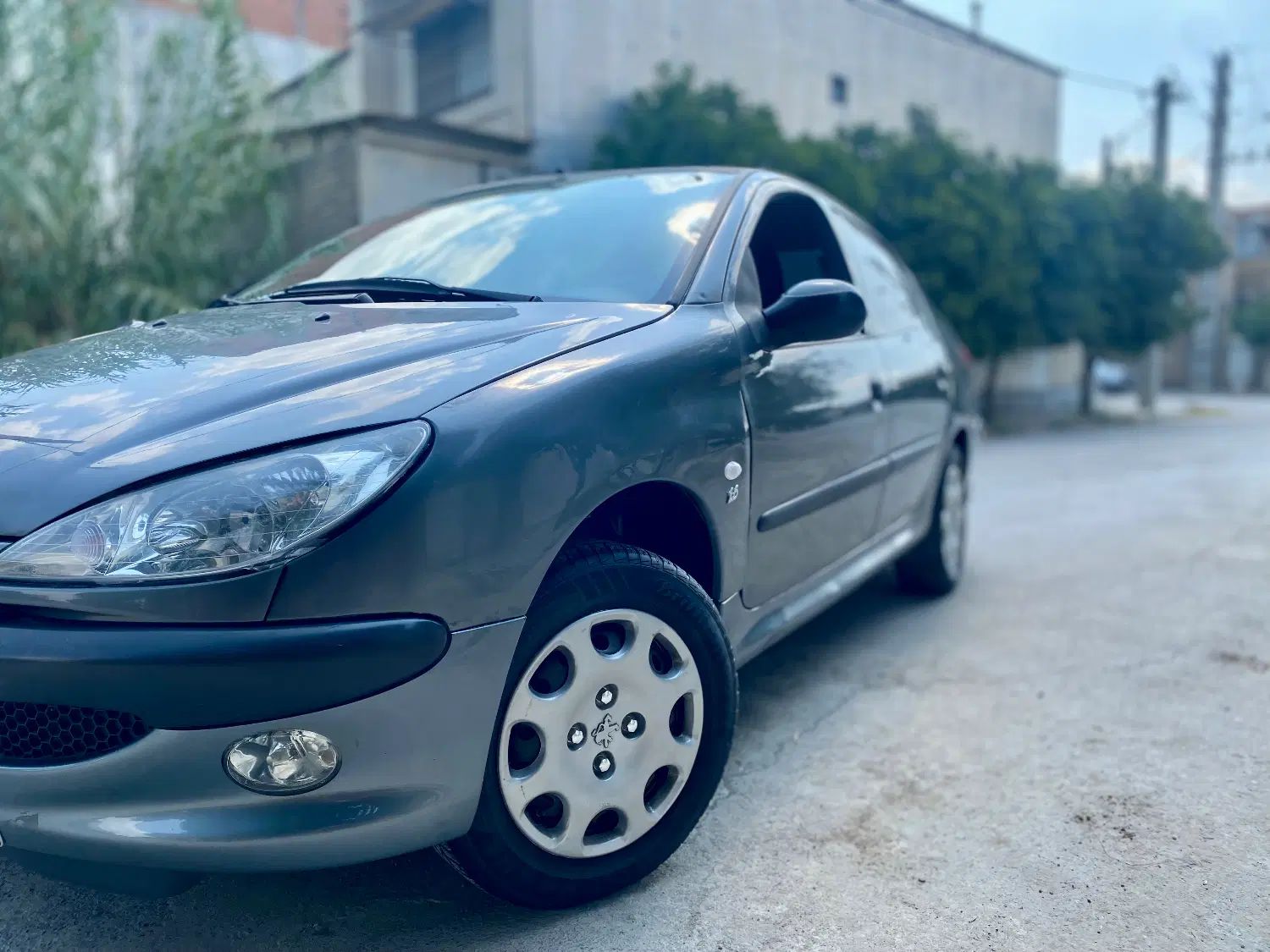 پژو ۲۰۶ صندوق دار v8 - 1385