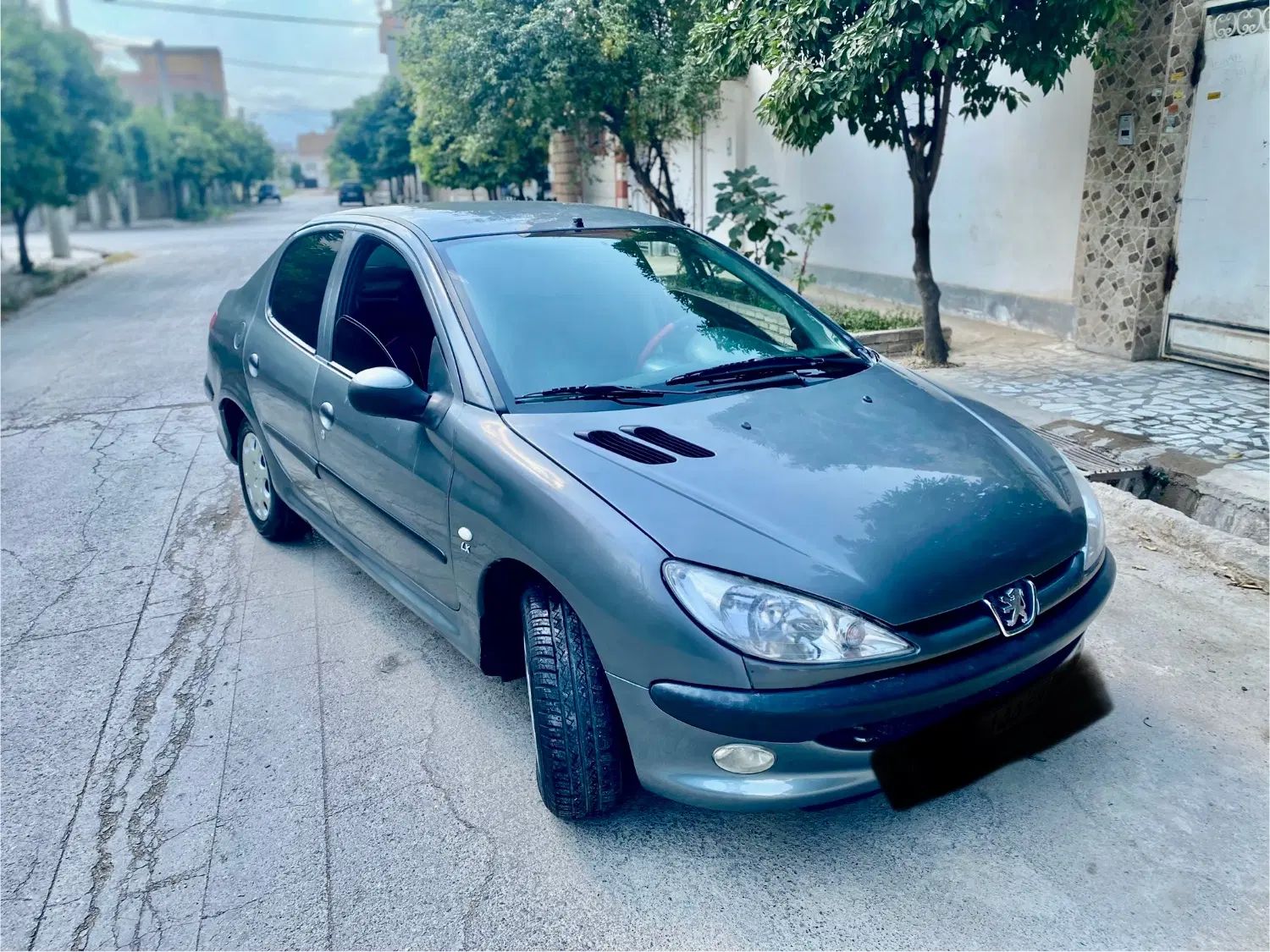 پژو ۲۰۶ صندوق دار v8 - 1385