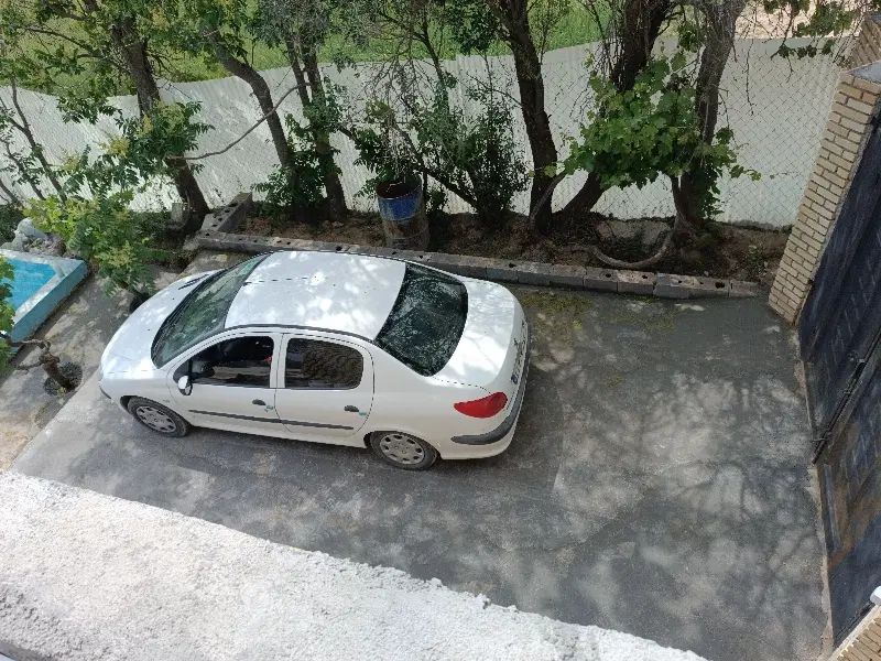 پژو ۲۰۶ صندوق دار v8 - 1394
