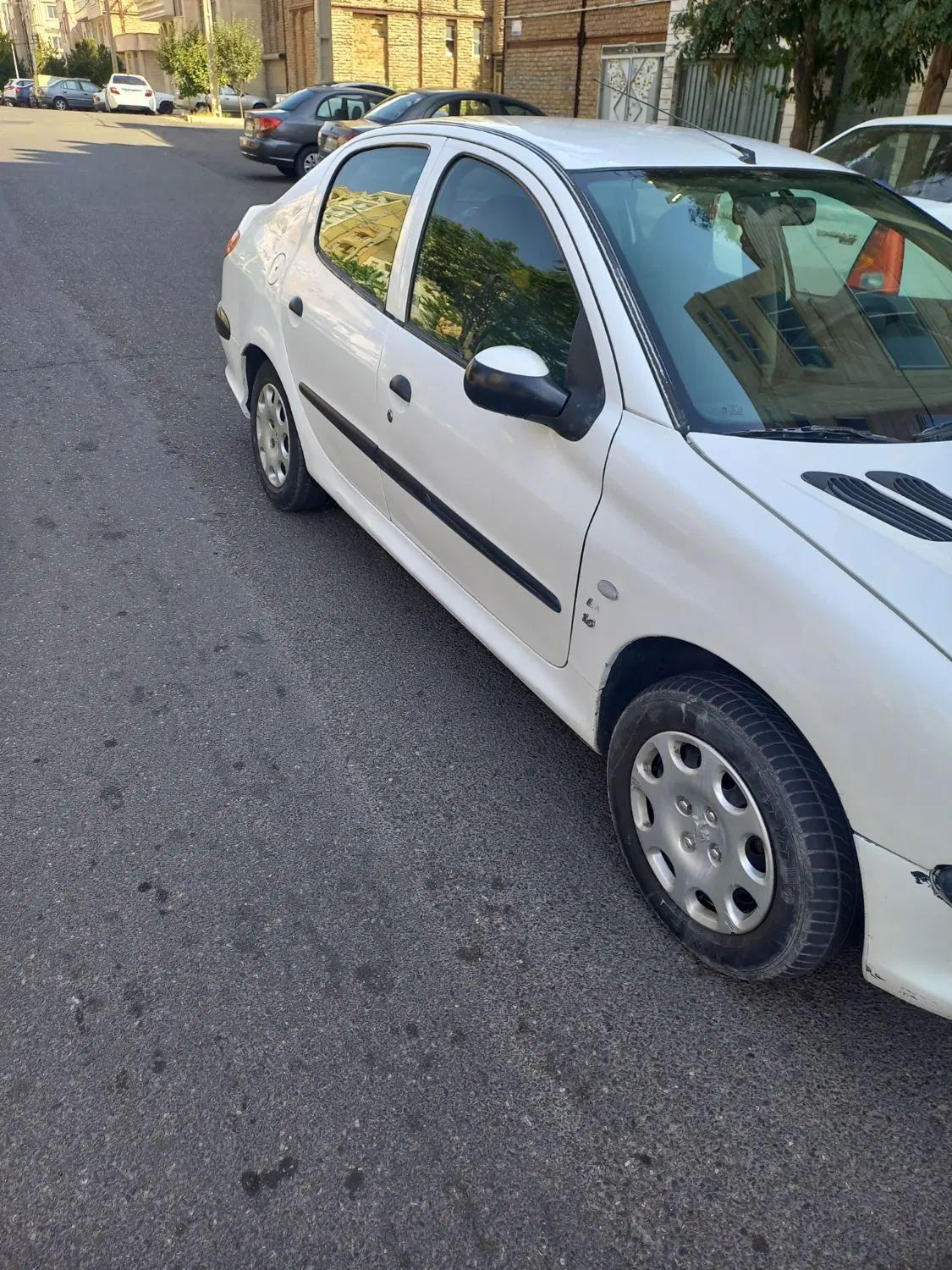 پژو ۲۰۶ صندوق دار v8 - 1390