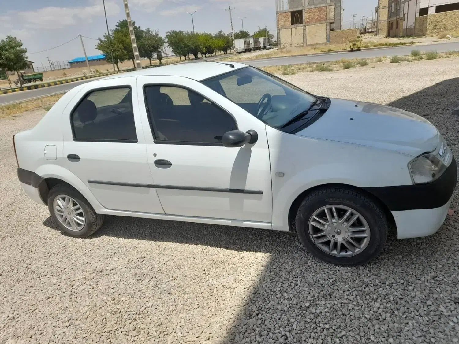 خودرو رنو، تندر 90 آگهی ann_20156457