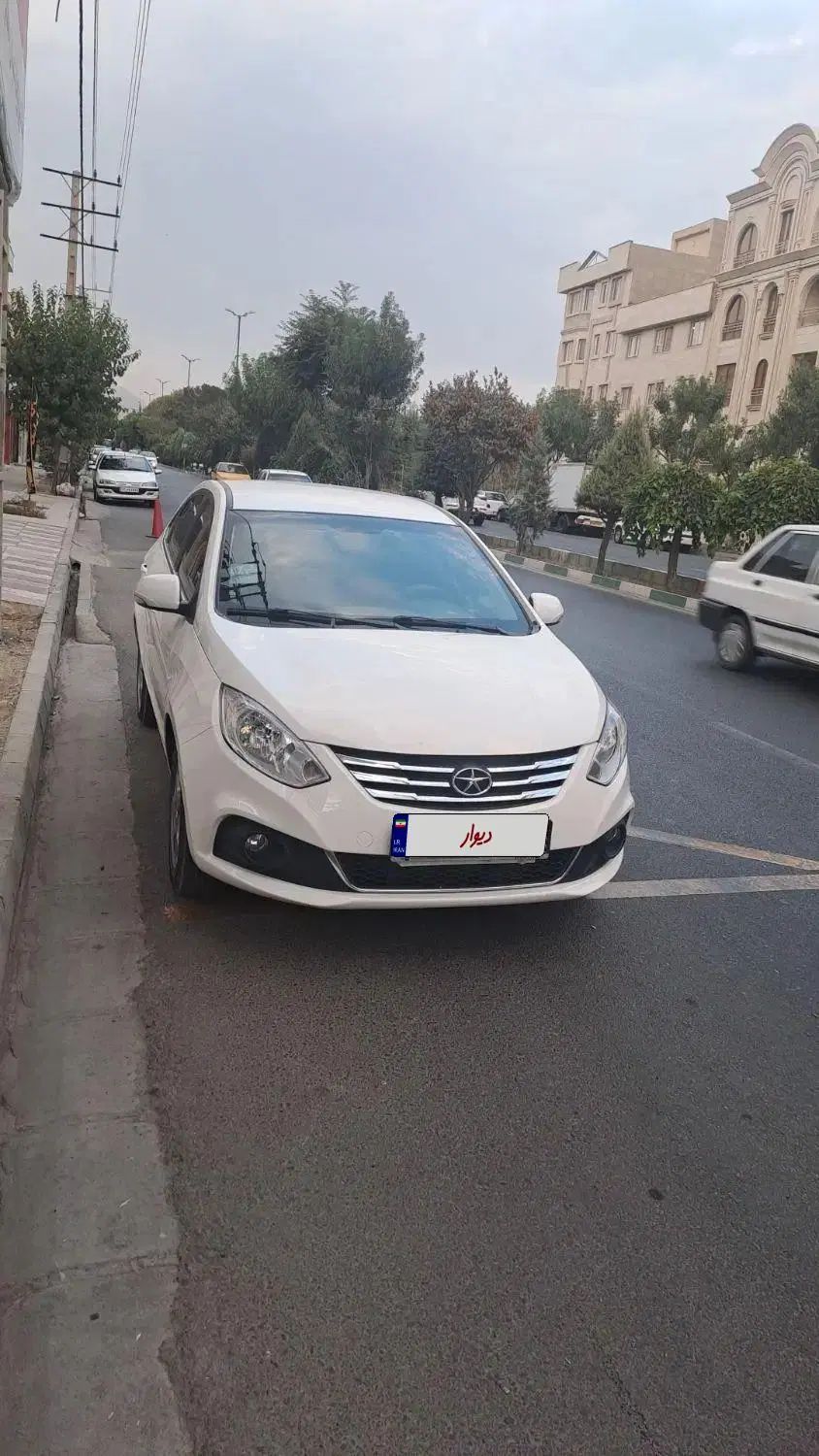 جک J4 اتوماتیک ساده - 1401