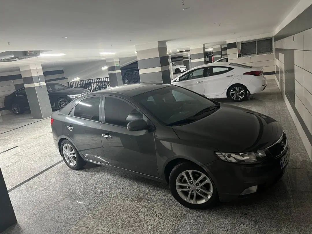 کیا سراتو 2.0 لیتر اتوماتیک GT لاین - 2018
