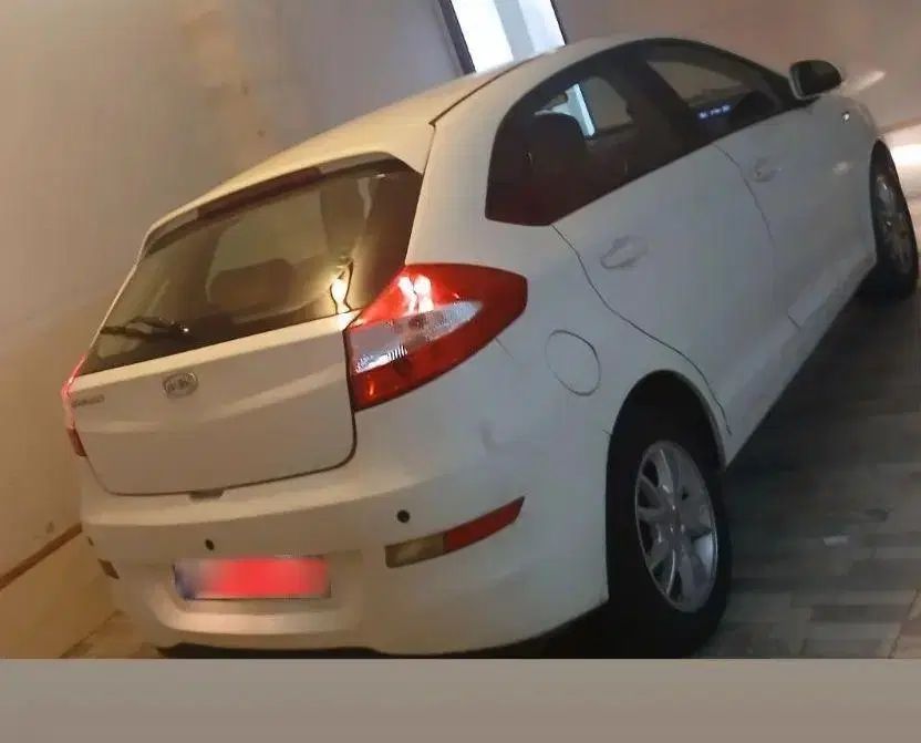 ام وی ام 315 هاچ بک ساده دنده ای - 1392