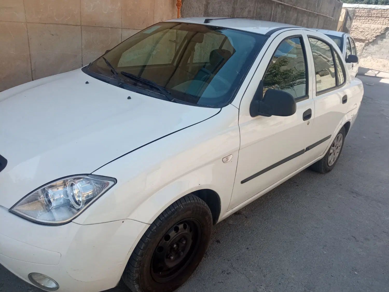 تیبا صندوق دار SX - 1399