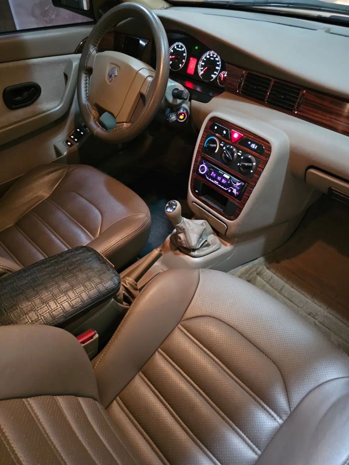سمند LX XU7 - 1398