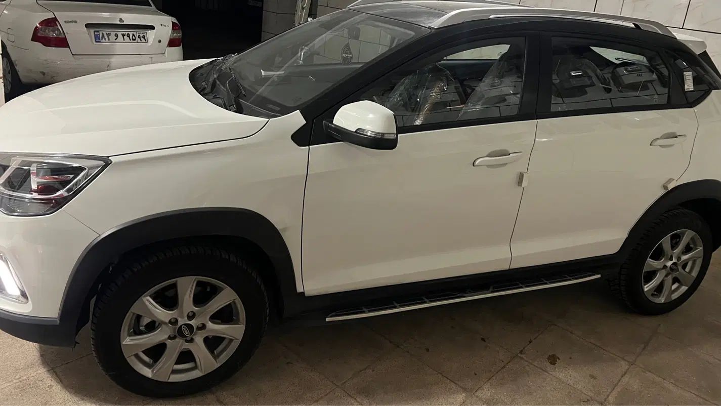 ام وی ام X22 دنده ای اسپرت لاکچری - 1400