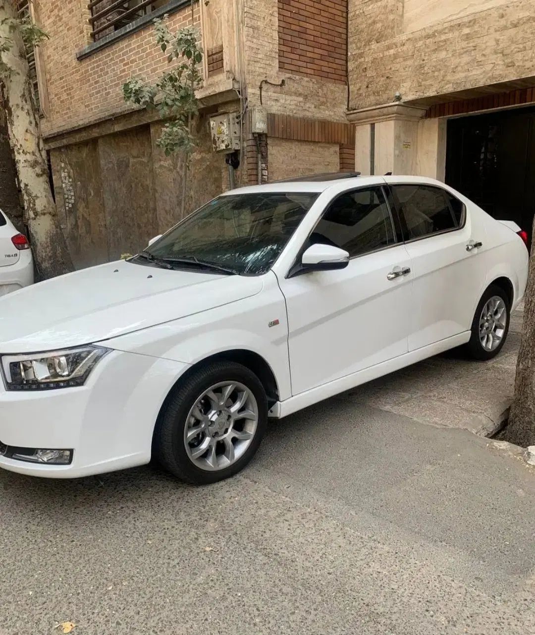 دنا پلاس توربو اتوماتیک - 1403