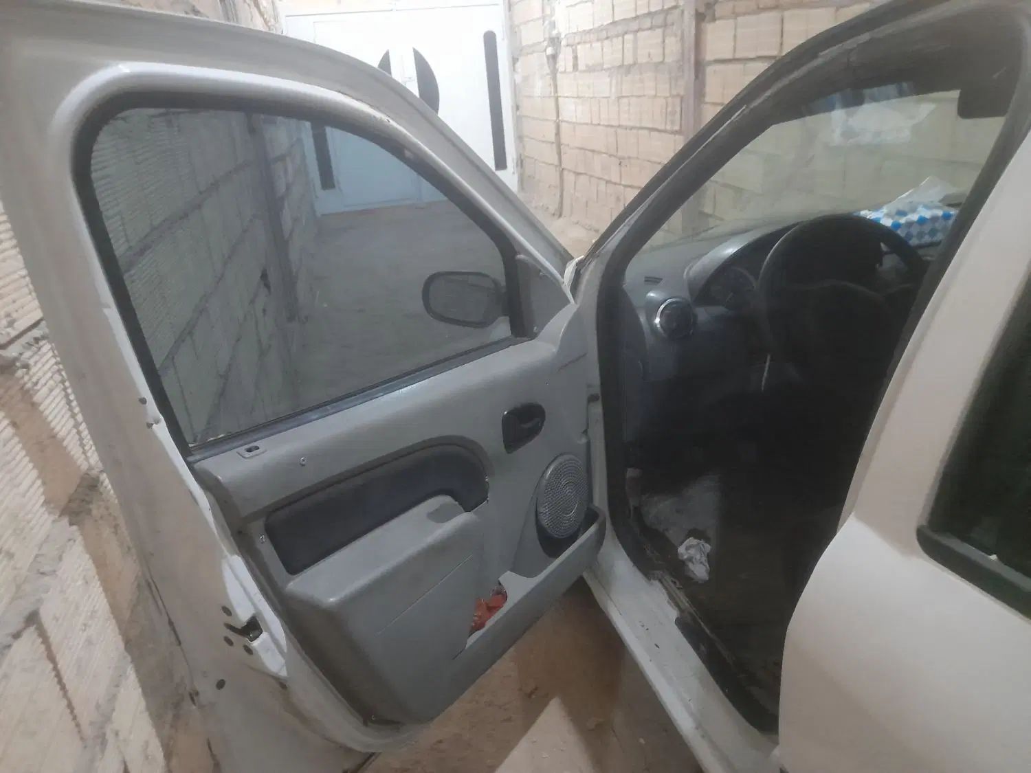 رنو تندر 90 E2 - 1387
