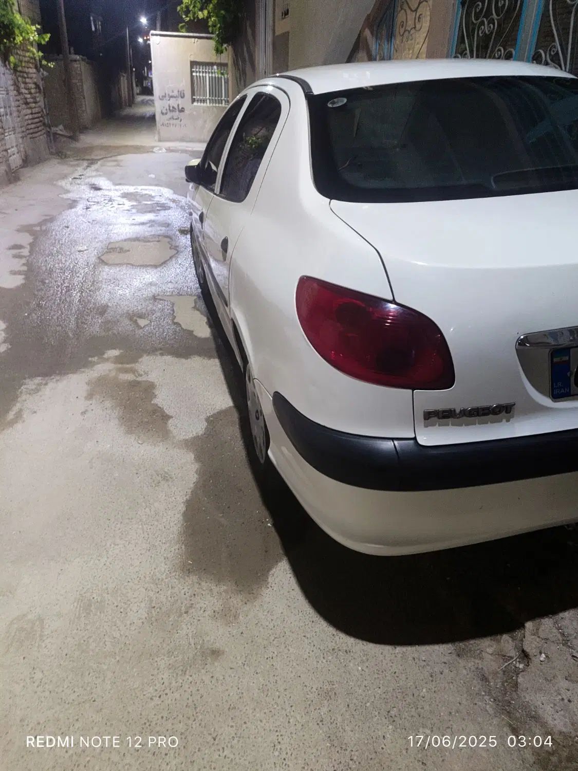 پژو ۲۰۶ صندوق دار v20 - 1388