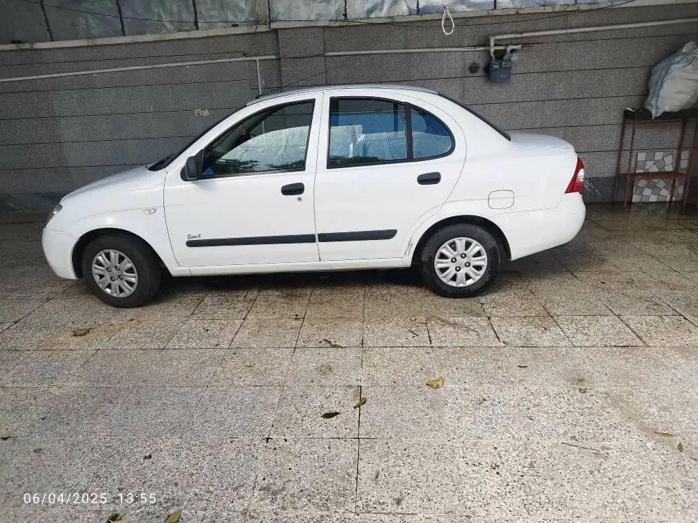 تیبا صندوق دار SX - 1392