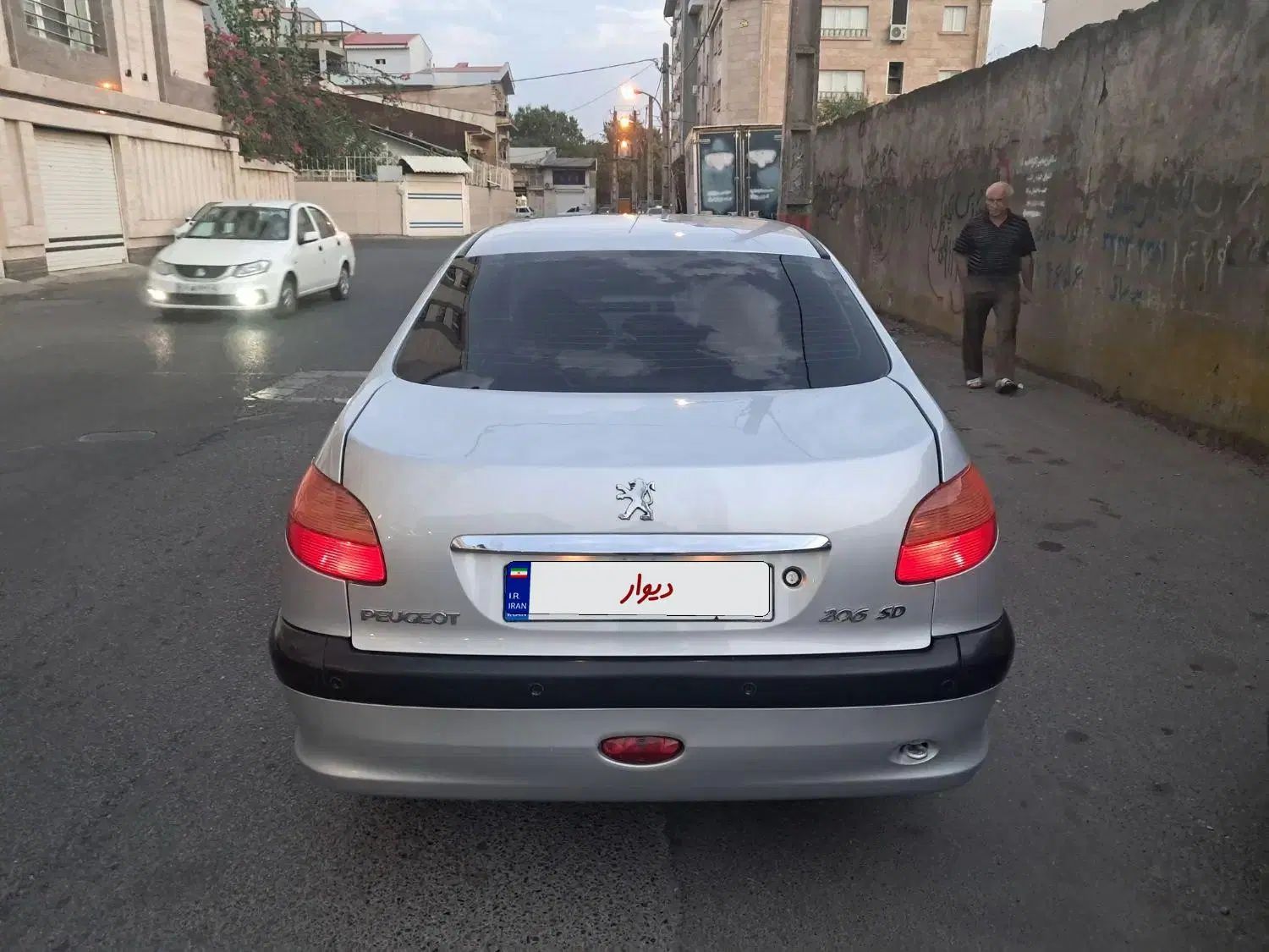 پژو ۲۰۶ صندوق دار v9 - 1389
