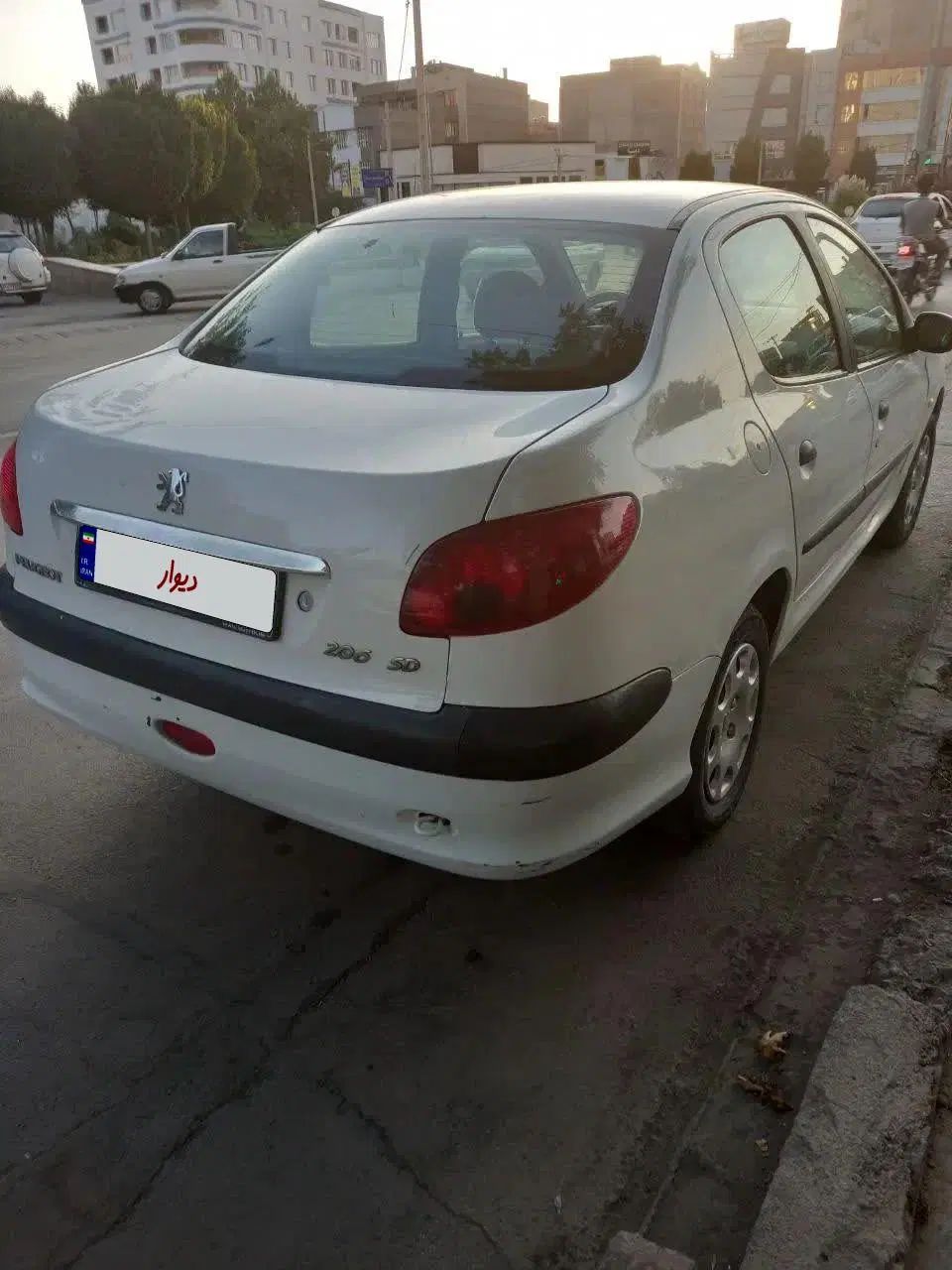 پژو ۲۰۶ صندوق دار v20 - 1390