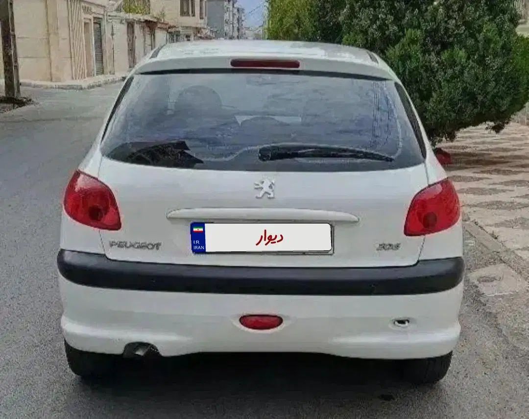 پژو 206 تیپ 5 - 1396