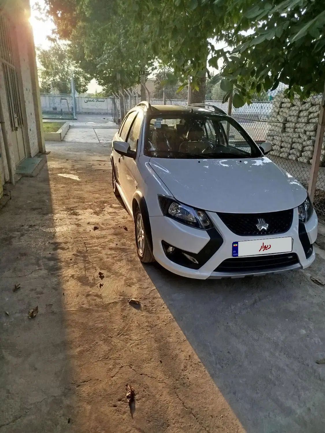 کوییک R دنده‌ای - 1403