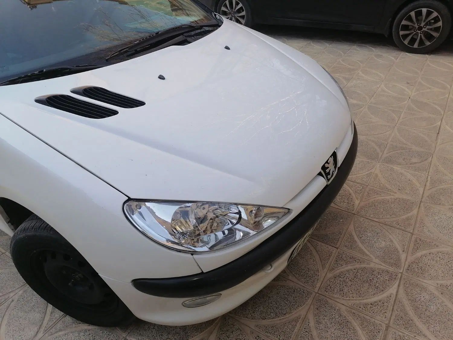 پژو ۲۰۶ صندوق دار v8 - 1391