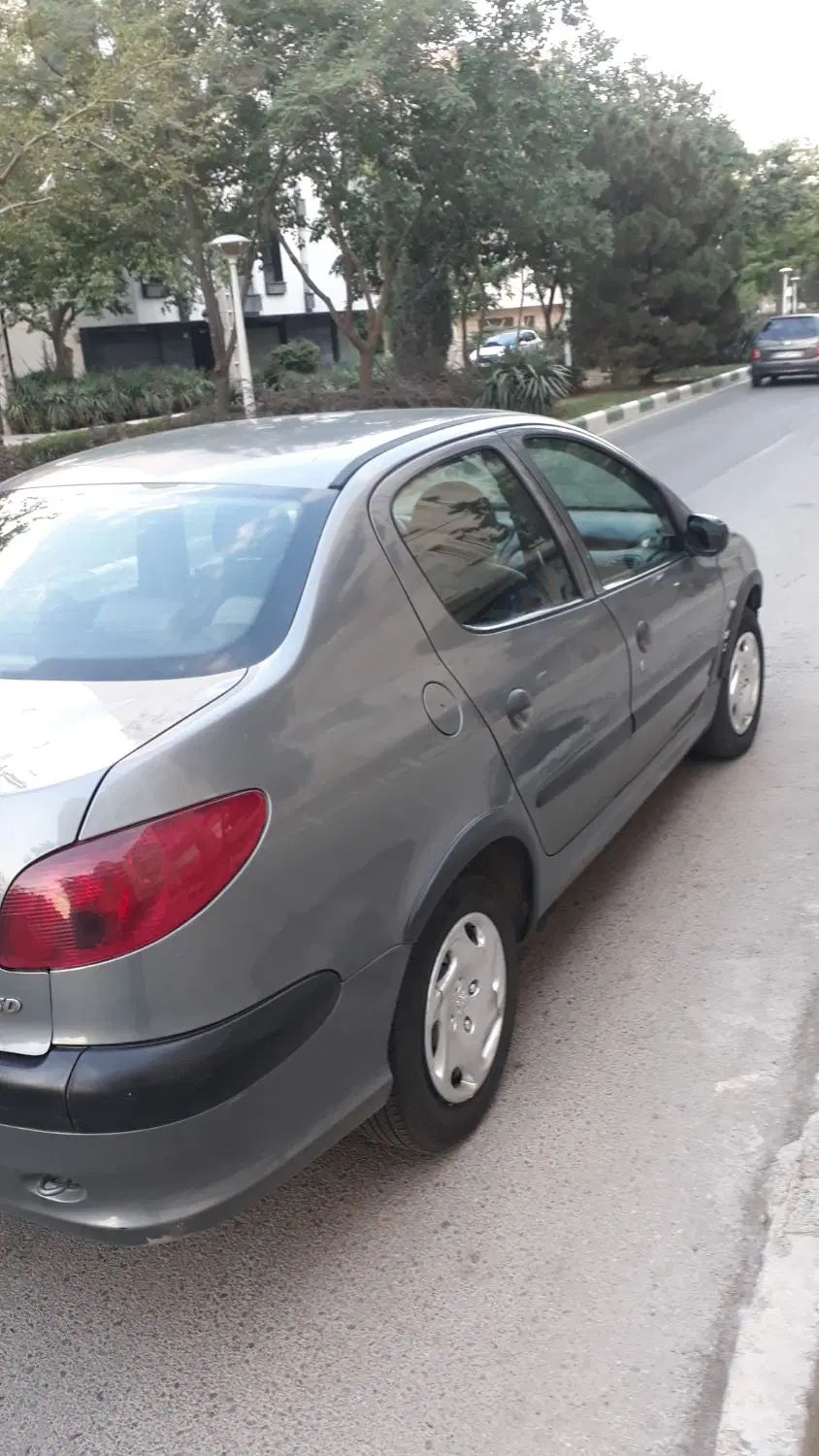 پژو ۲۰۶ صندوق دار v8 - 1388