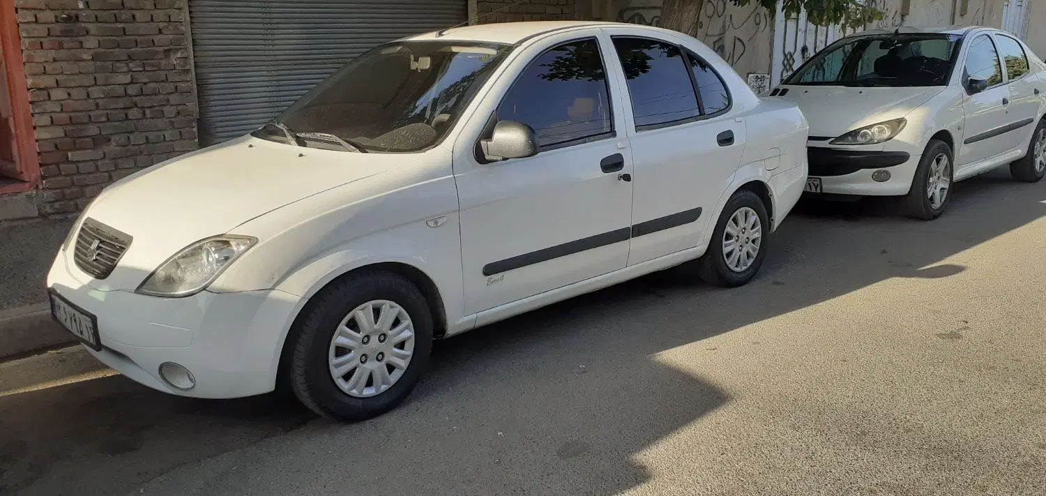 تیبا صندوق دار SX - 1393