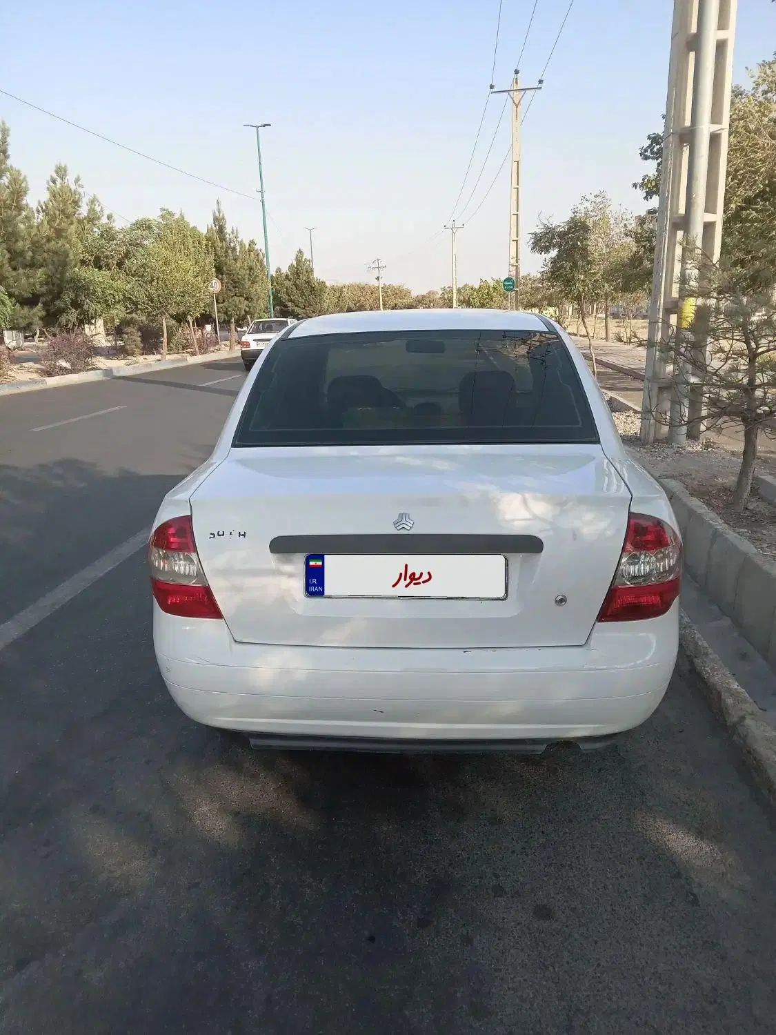 تیبا صندوق دار SX - 1393