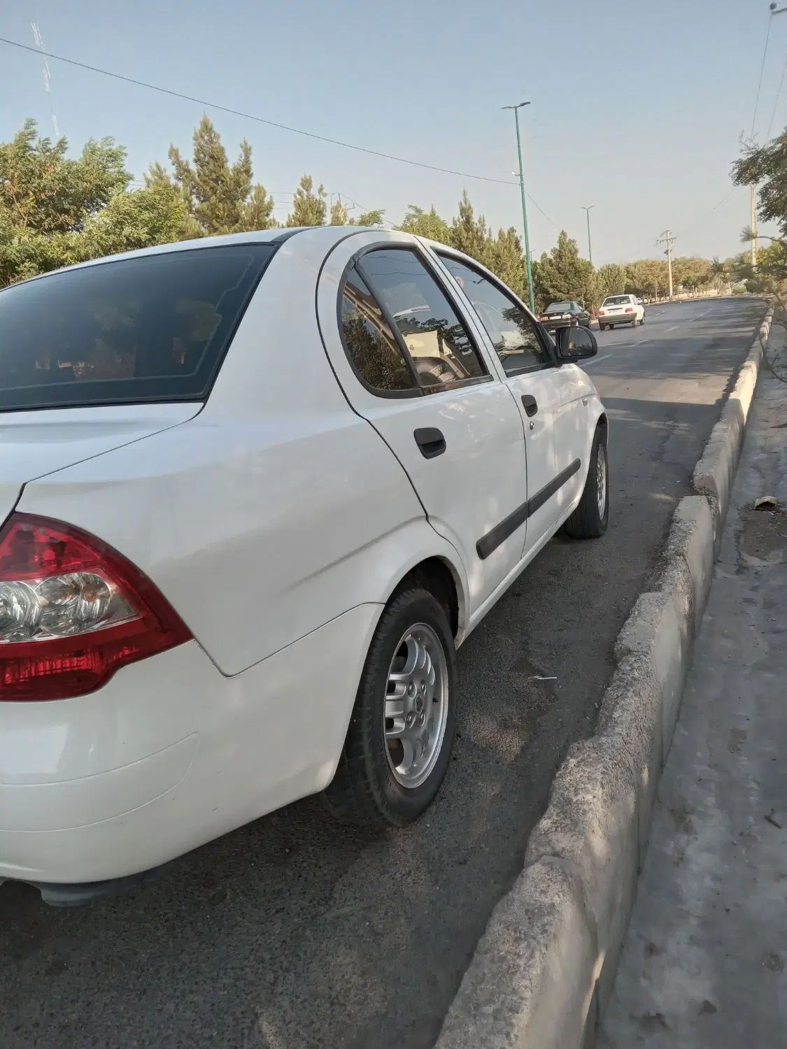 تیبا صندوق دار SX - 1393