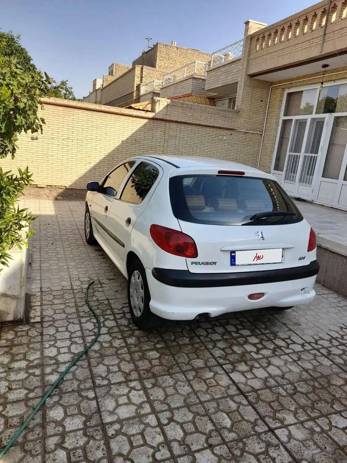 پژو 206 تیپ 2 - 1395