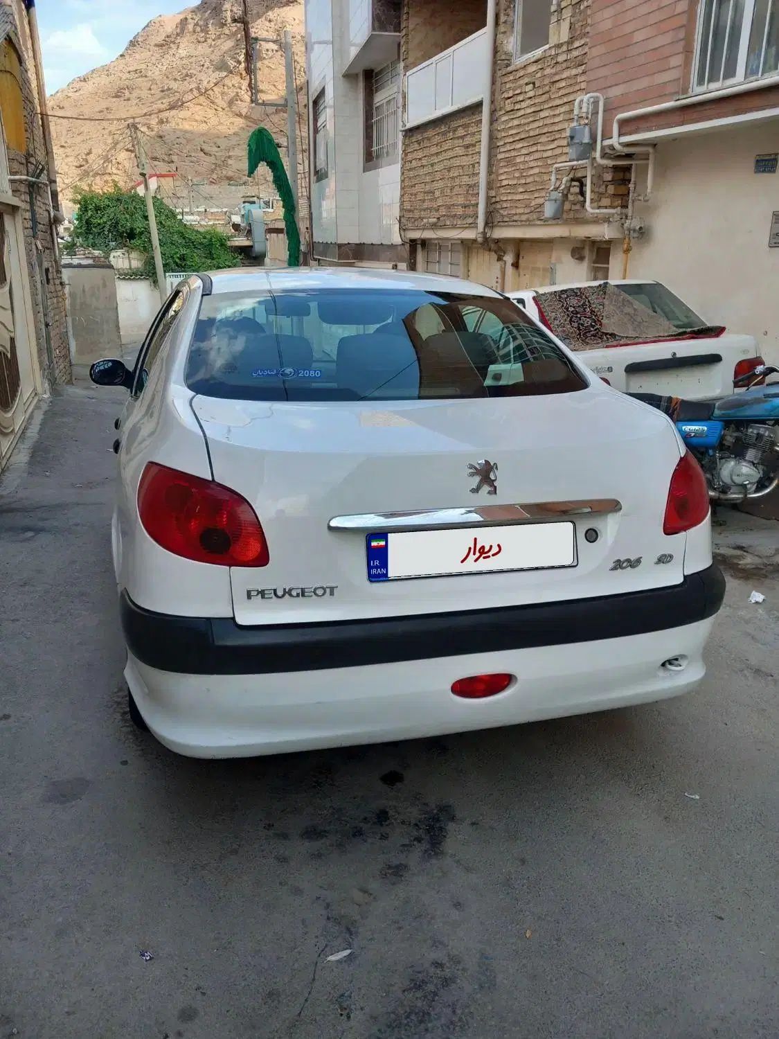پژو ۲۰۶ صندوق دار v8 - 1394
