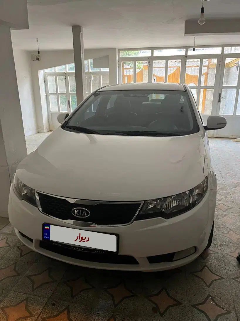 کیا سراتو 2.0 لیتر اتوماتیک GT لاین - 2016