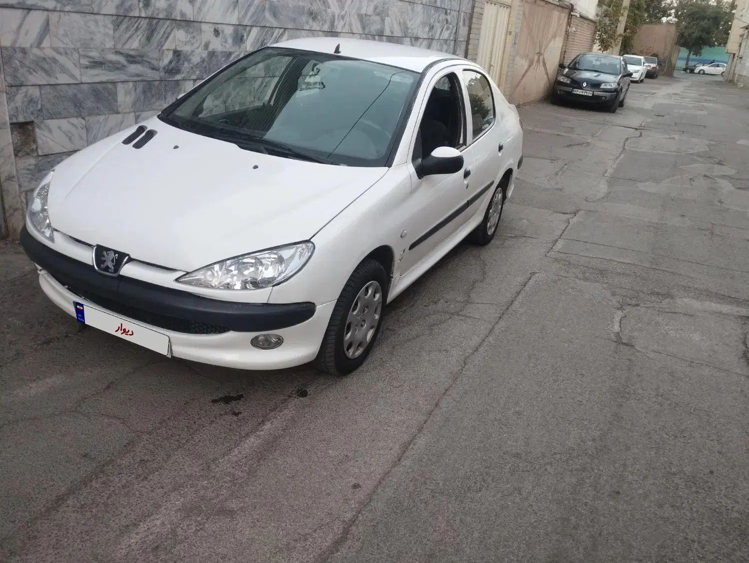 پژو ۲۰۶ صندوق دار v8 - 1394
