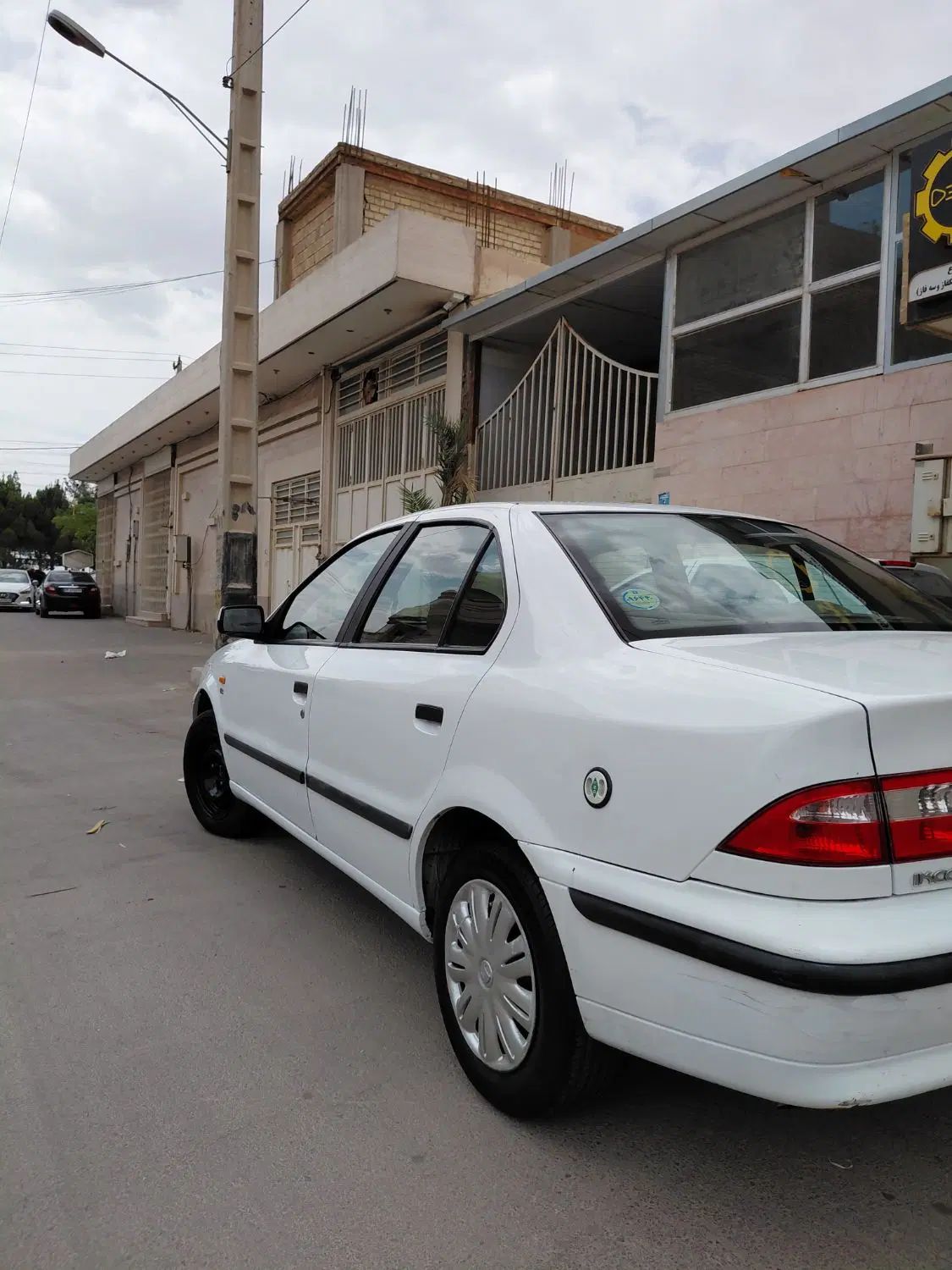 سمند LX XU7 - 1395
