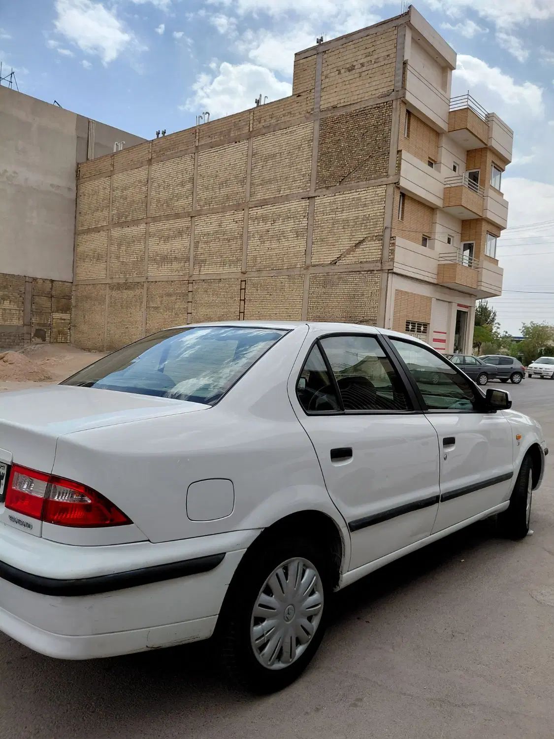 سمند LX XU7 - 1395