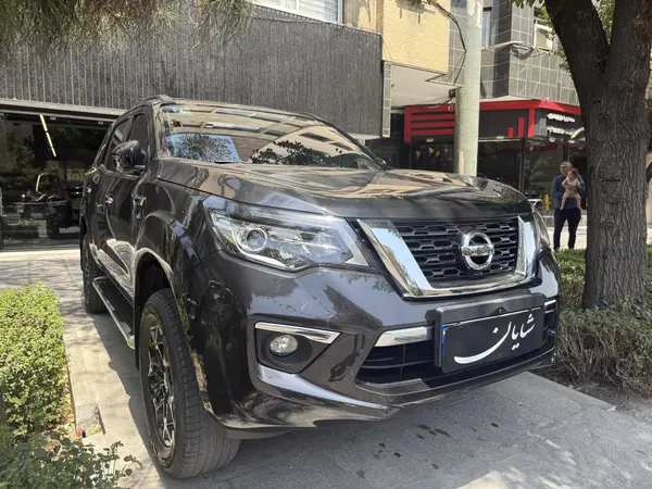 نیسان ترا ایکس - 1404
