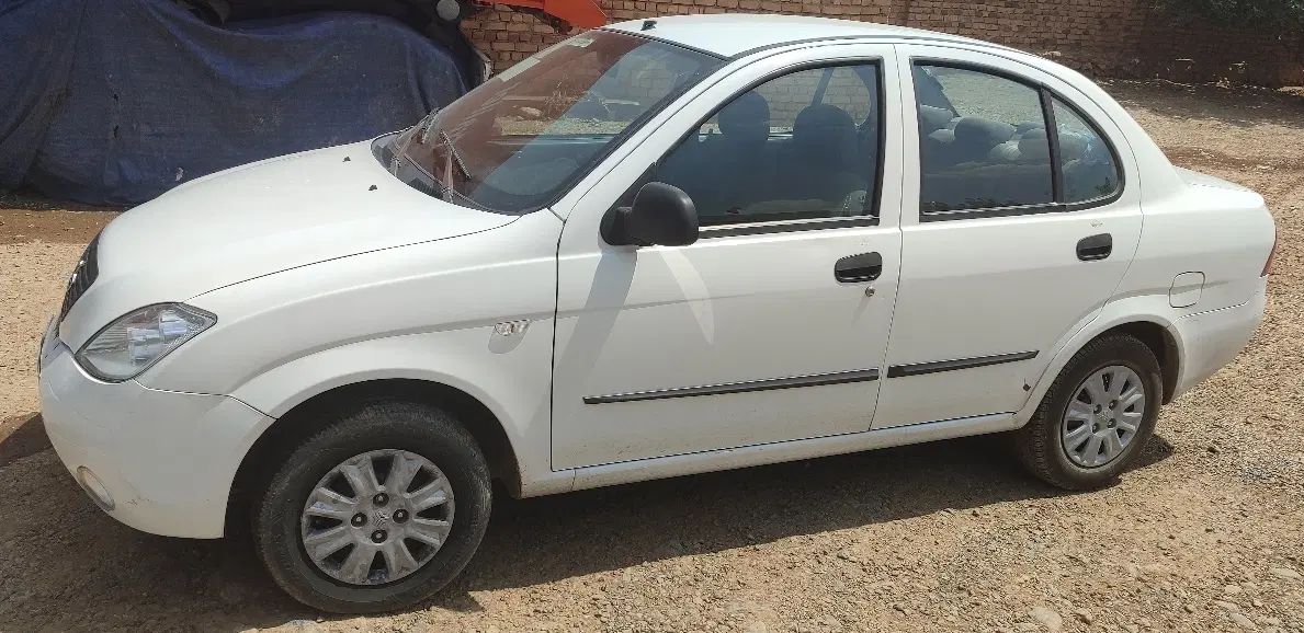 تیبا صندوق دار SX - 1400