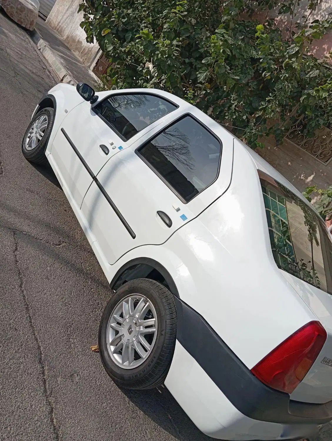 رنو تندر 90 E2 - 1395