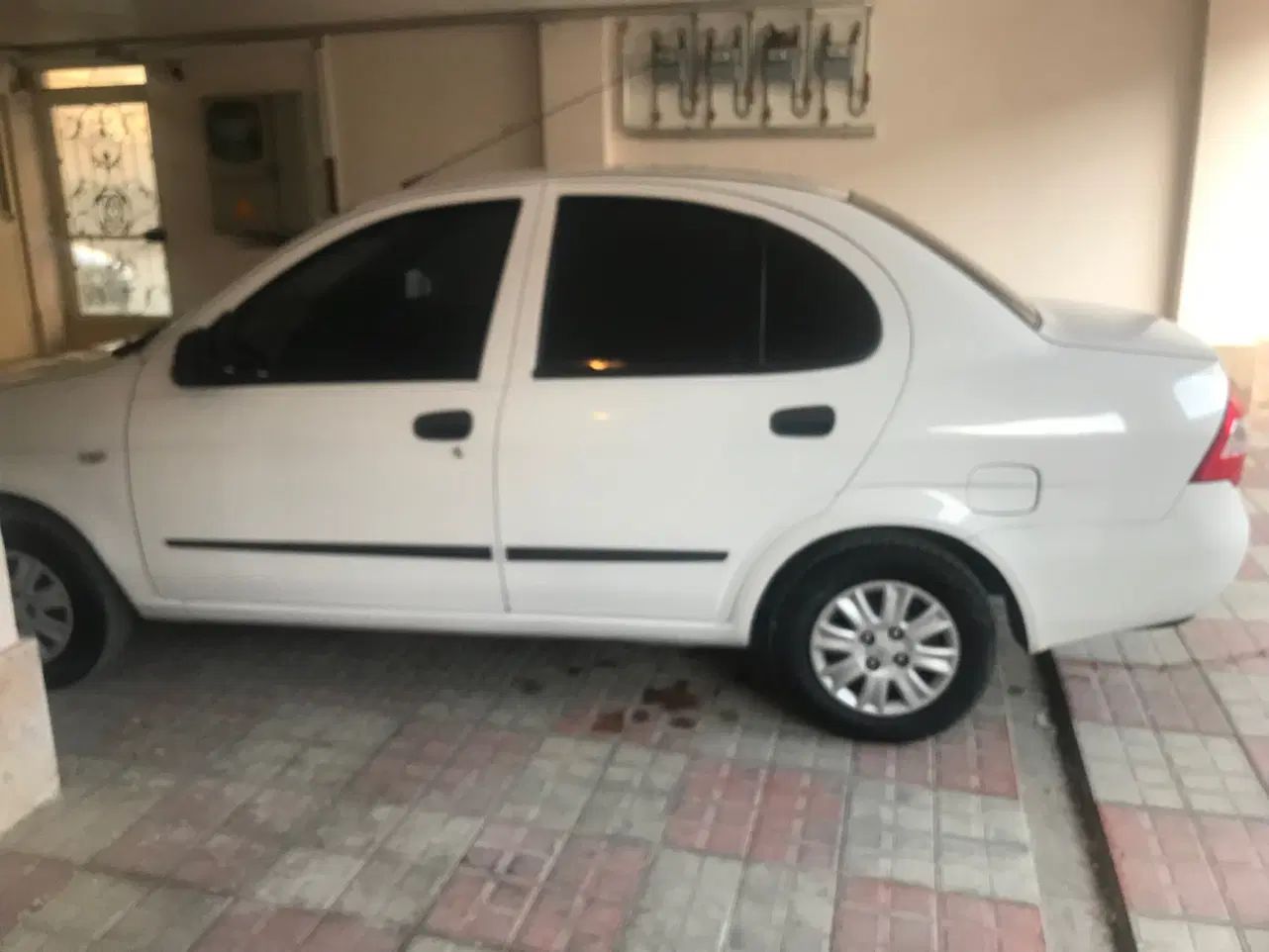 تیبا صندوق دار EX - 1395